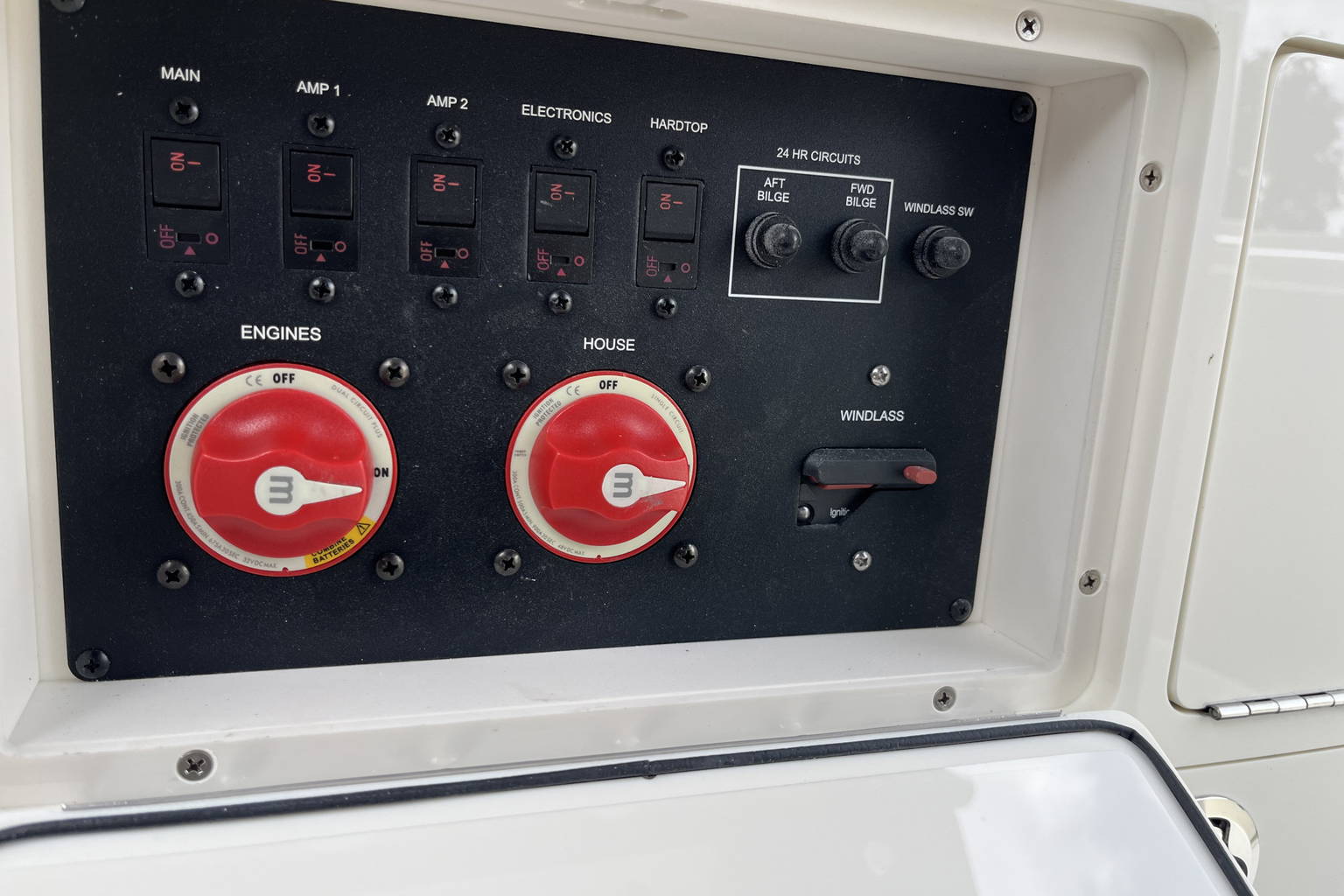 New 2026 Cobia 245 CC #M002 image 23