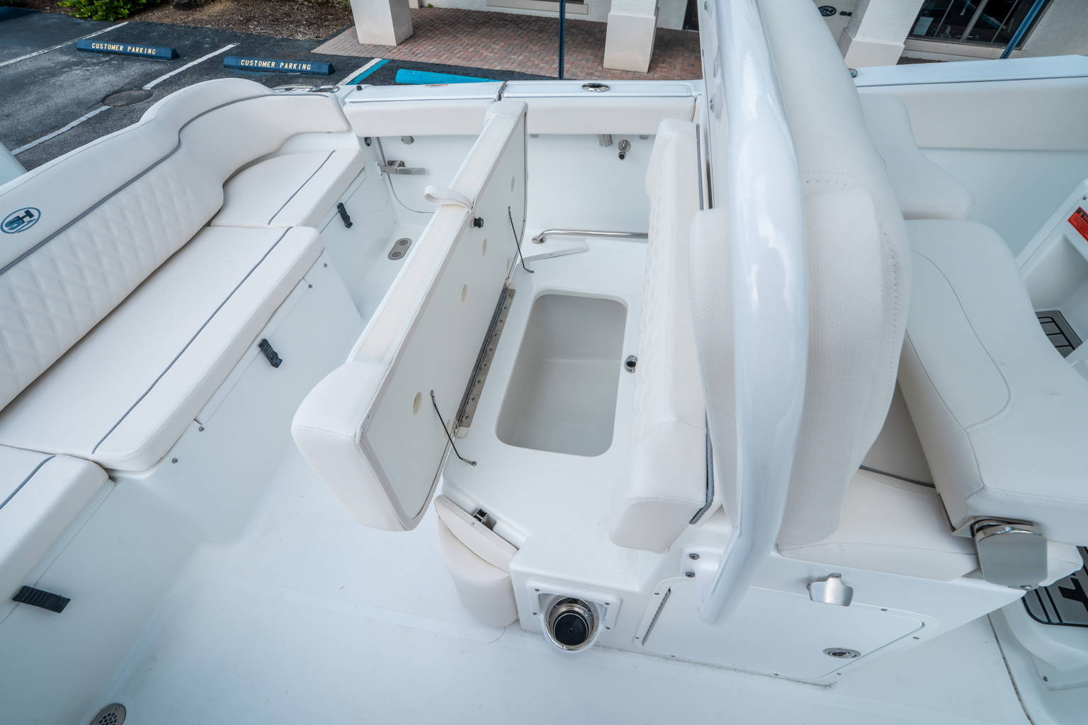 New 2026 Sea Hunt Ultra 265 SE #0457 image 14