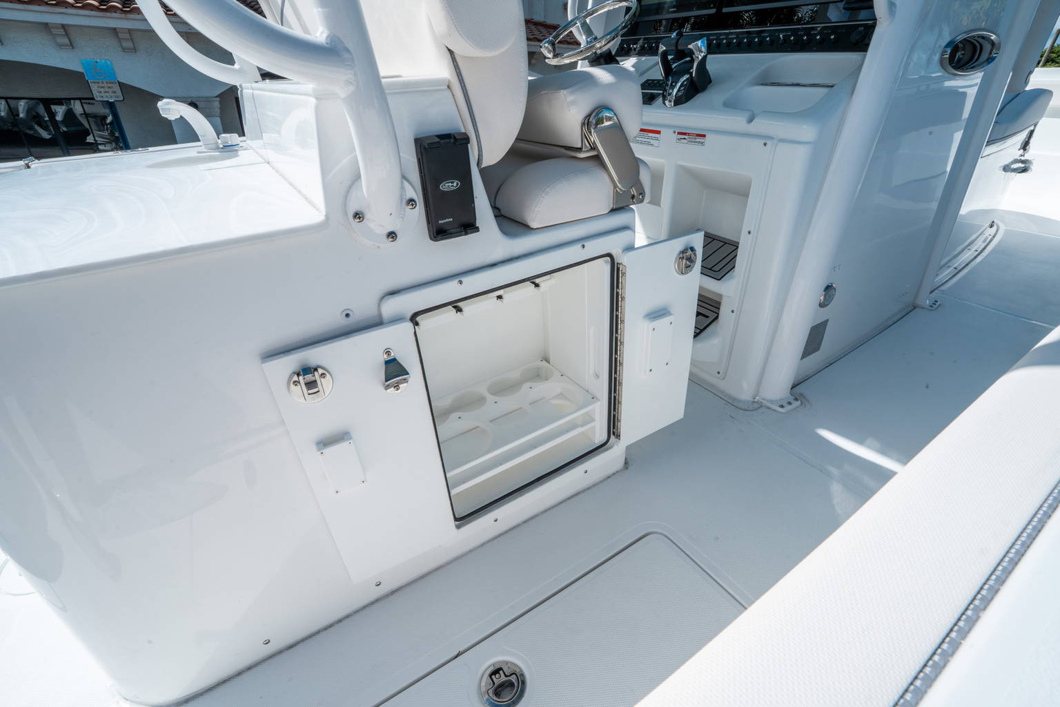 New 2026 Sea Hunt Ultra 285 CB #0002 image 15