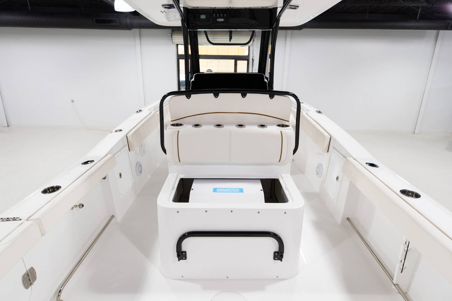 New 2022 Sea Hunt Ultra 305 SE #0058 image 21