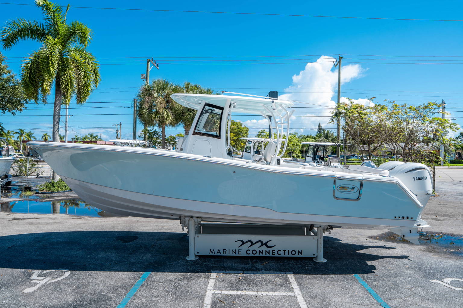 New 2026 Sea Hunt Ultra 305 CB #0002 image 5