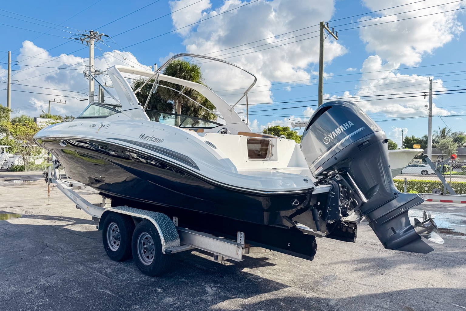 New 2026 Hurricane SunDeck 2690 OB #0646 image 4