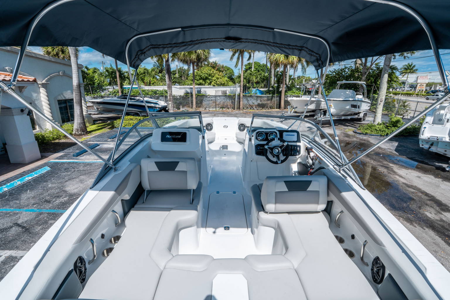 New 2026 Hurricane SunDeck 2050 OB #1007 image 9