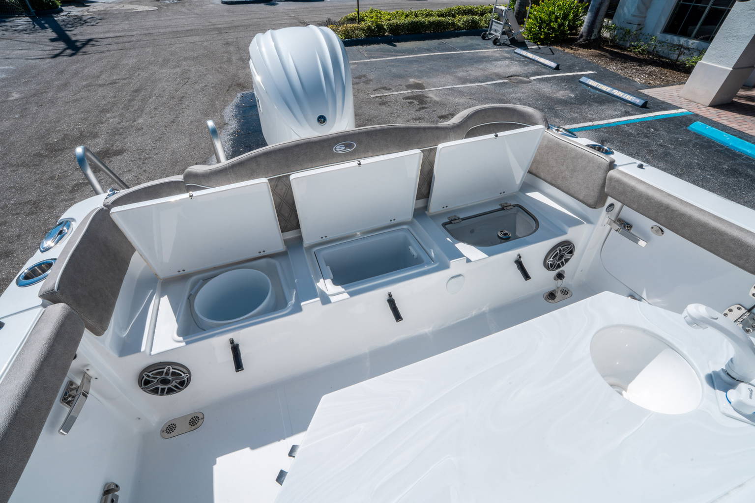 New 2026 Sea Hunt Ultra 255 SE #0276 image 12