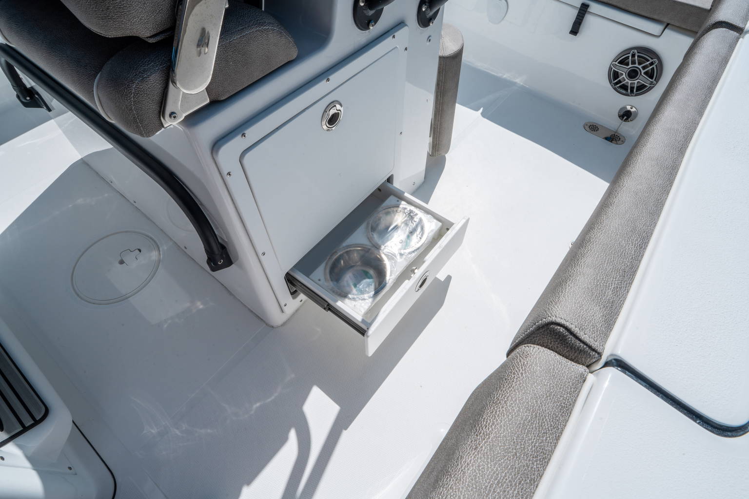 New 2026 Sea Hunt Ultra 255 SE #0276 image 15