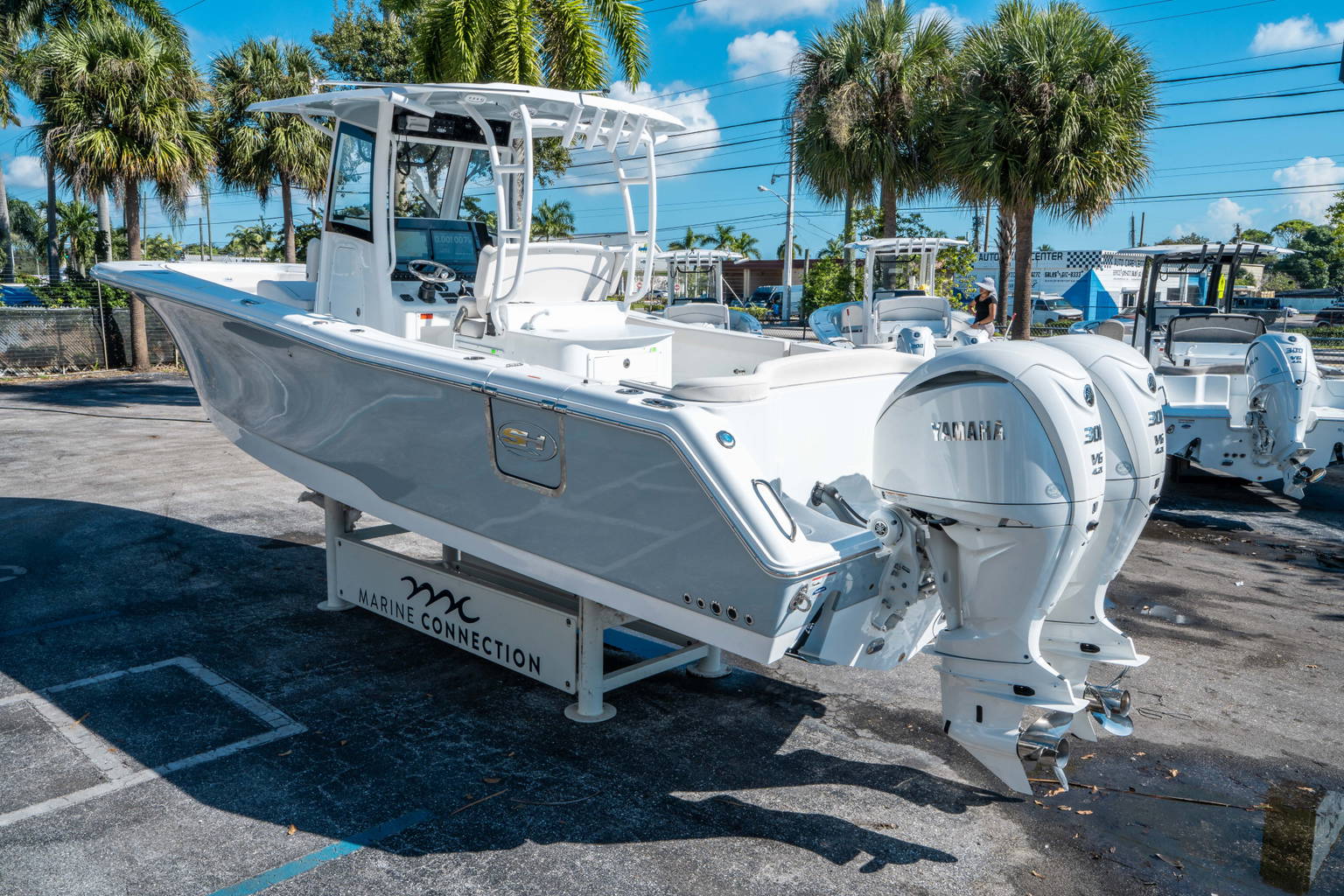 New 2026 Sea Hunt Ultra 305 CB #0008 image 4