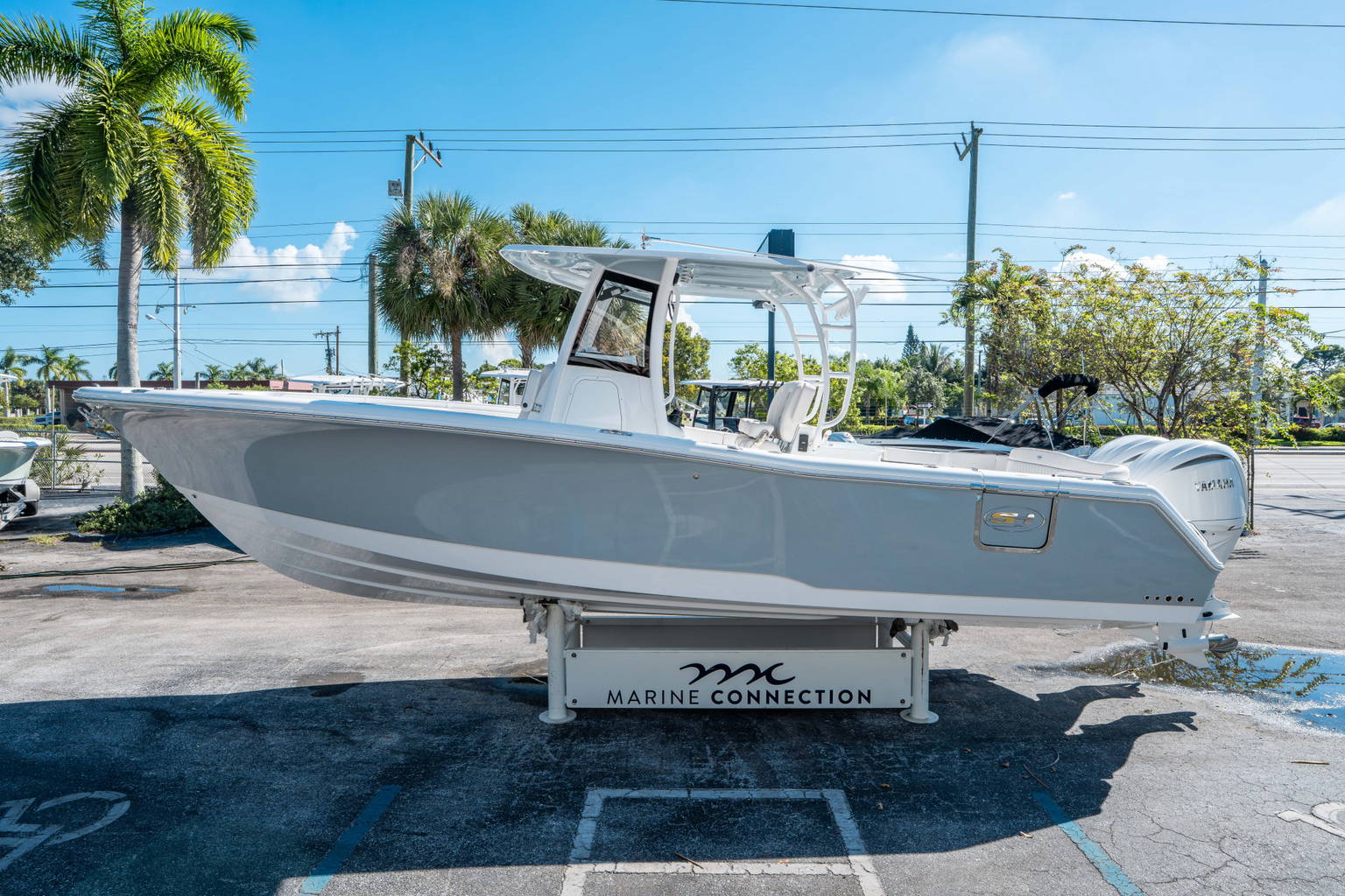 New 2026 Sea Hunt Ultra 305 CB #0008 image 5