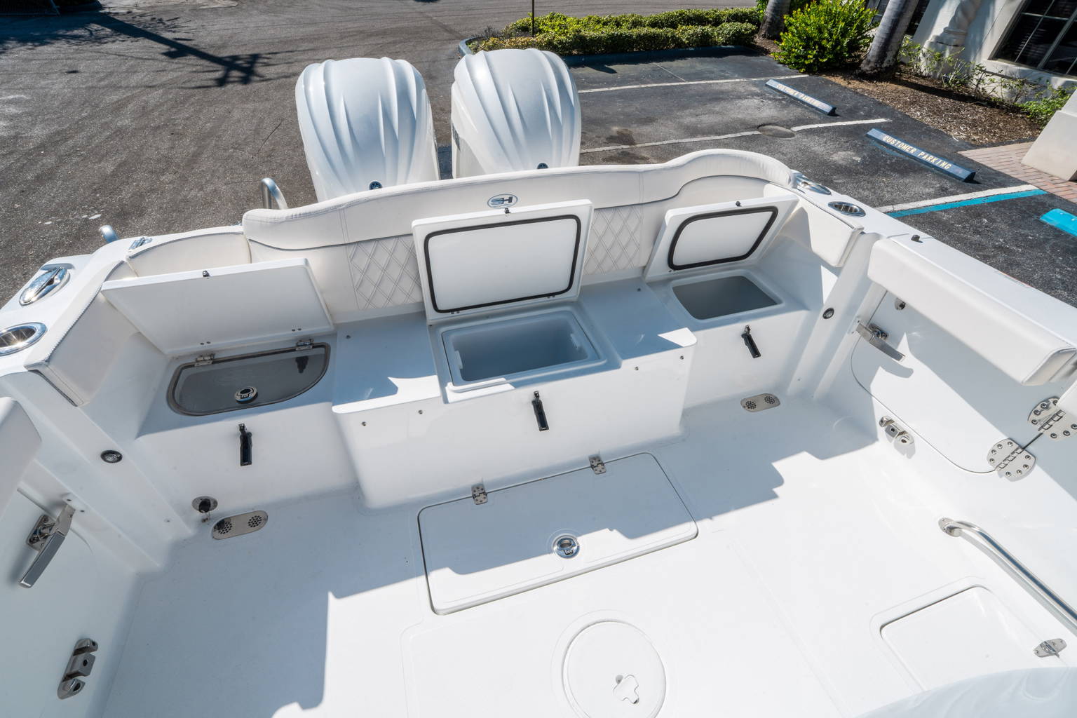 New 2026 Sea Hunt Ultra 305 CB #0008 image 12