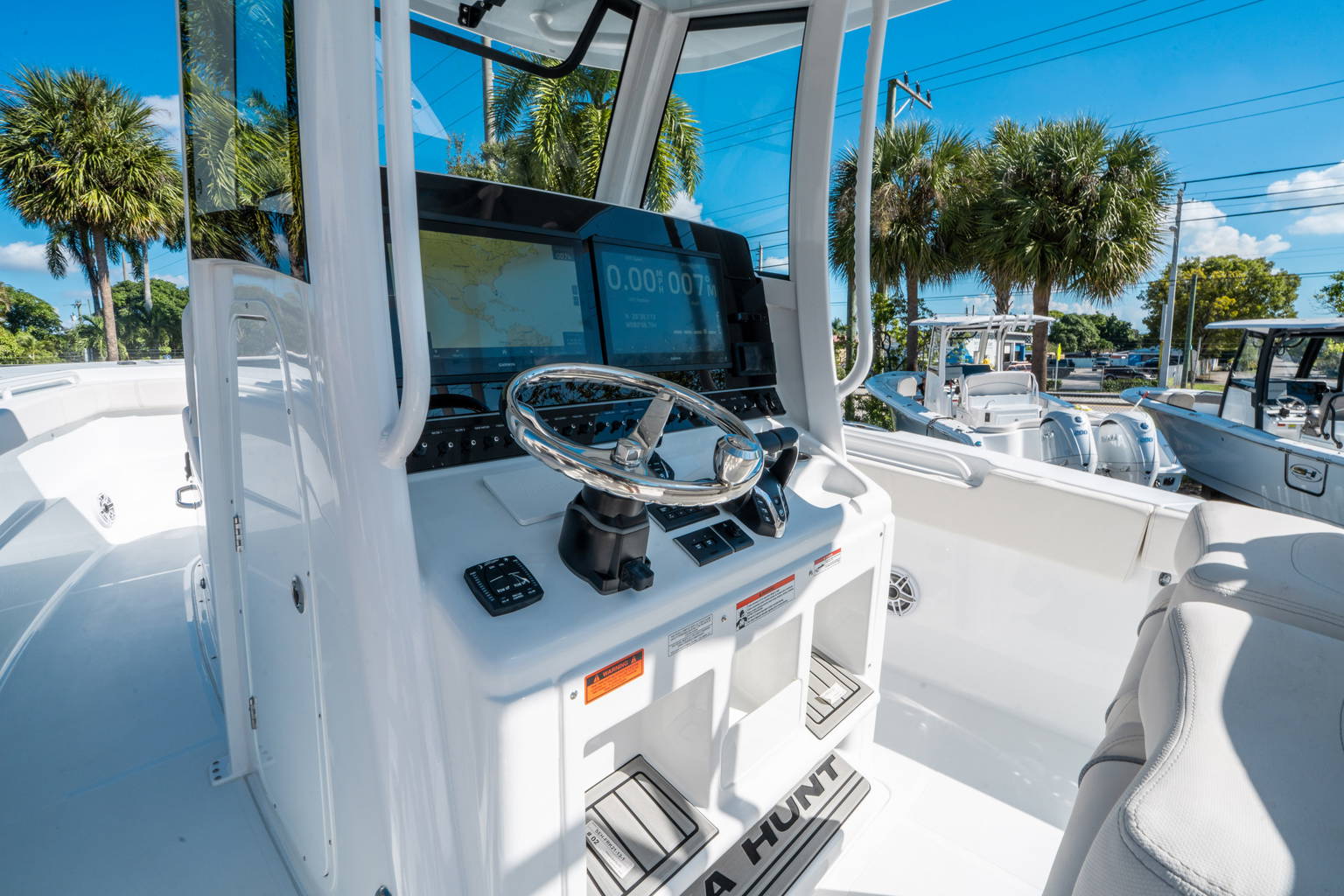 New 2026 Sea Hunt Ultra 305 CB #0008 image 20