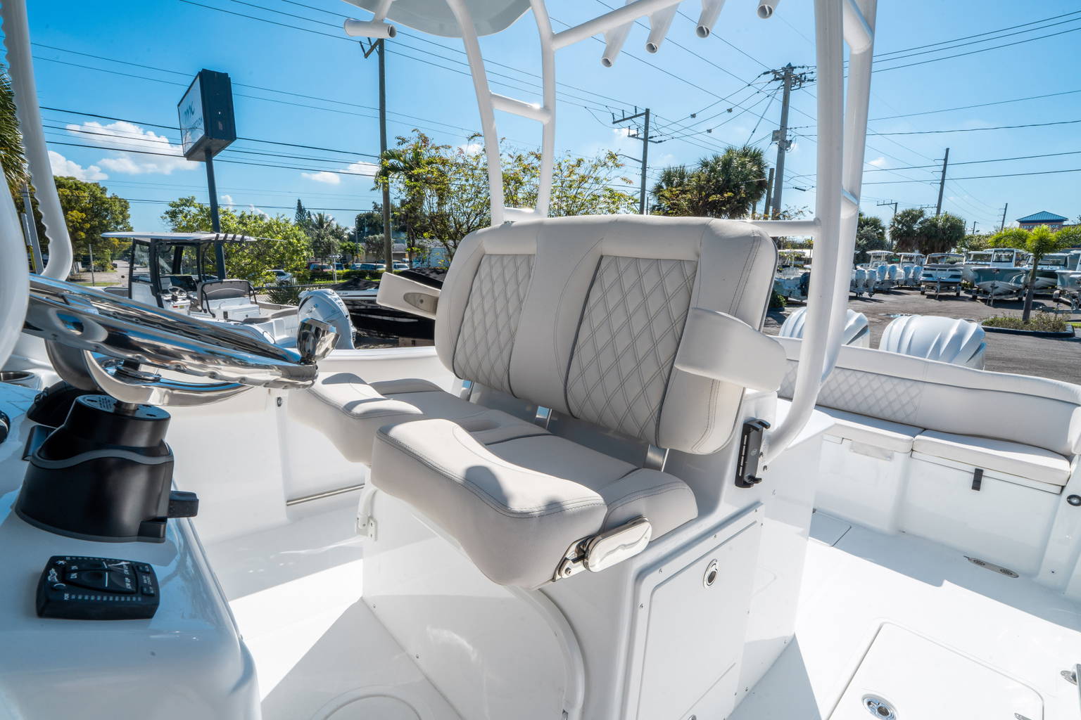 New 2026 Sea Hunt Ultra 305 CB #0008 image 22