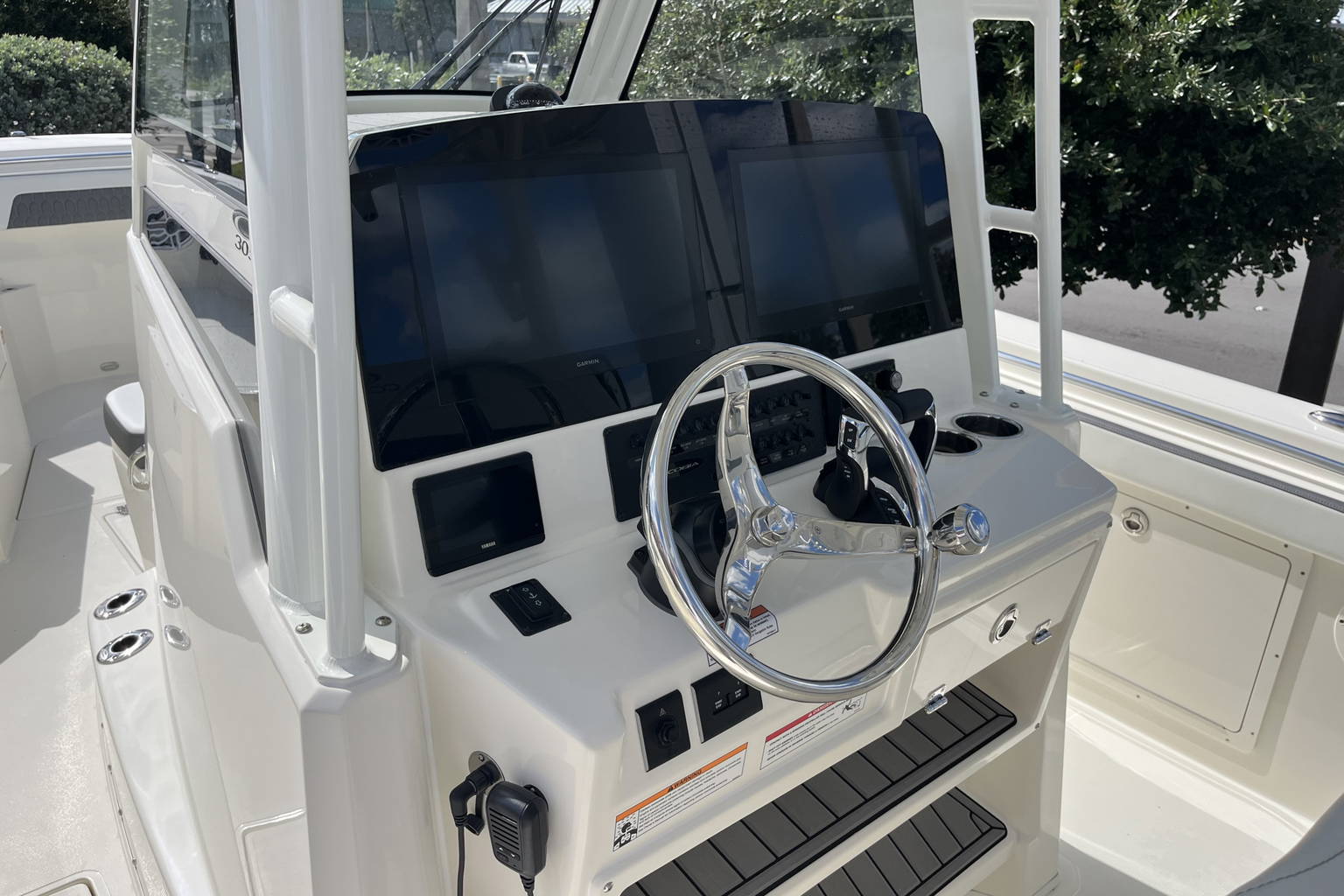 New 2026 Cobia 305 CC #L013 image 17