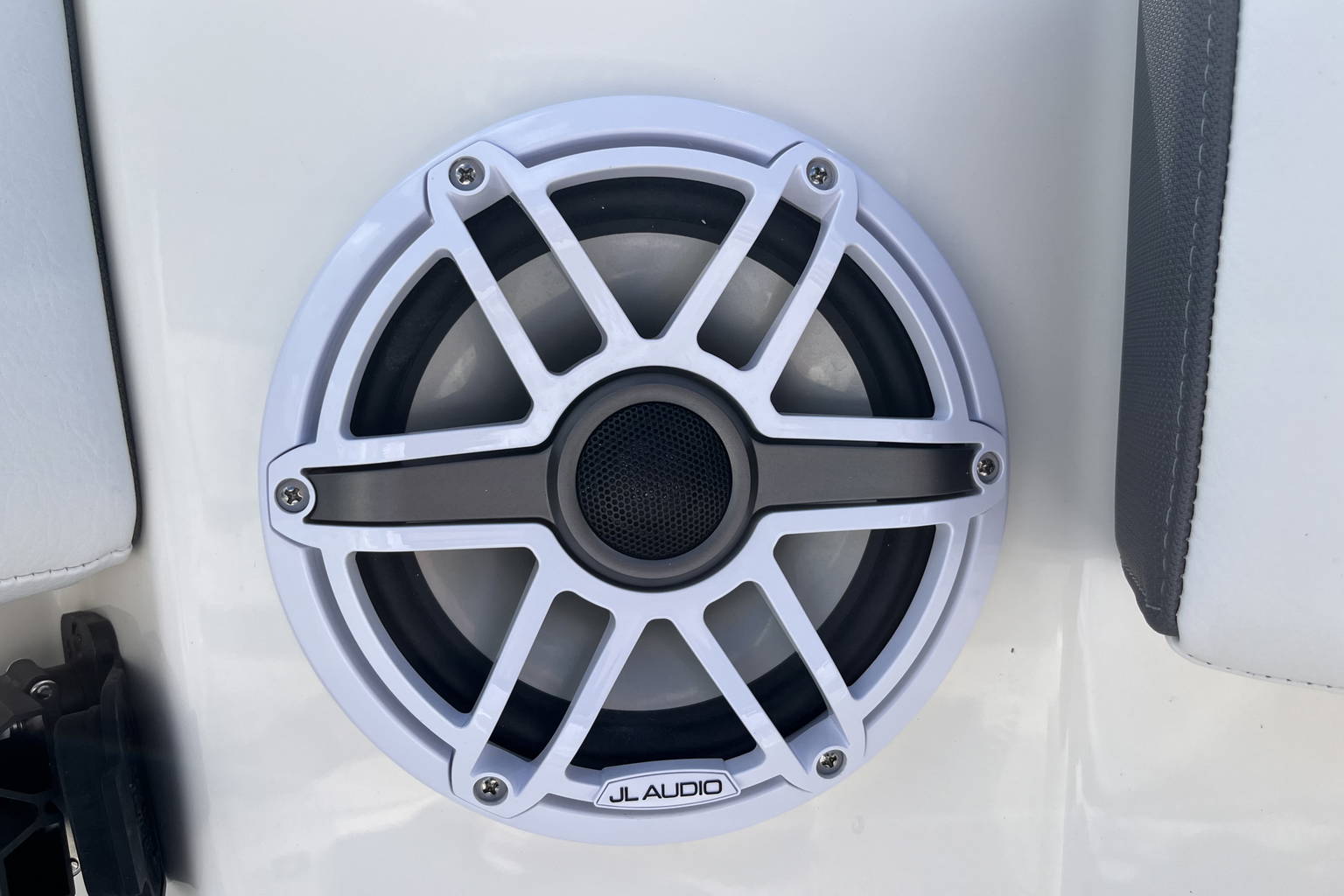 New 2026 Cobia 305 CC #L013 image 38