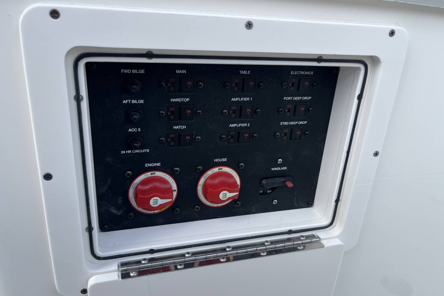 New 2026 Cobia 305 CC #L013 image 42