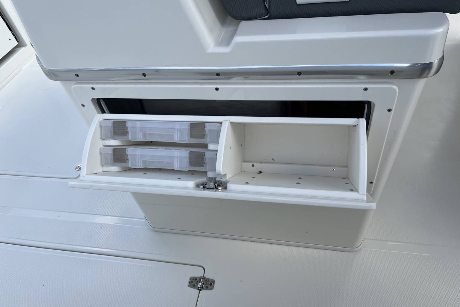 New 2026 Cobia 305 CC #L013 image 46