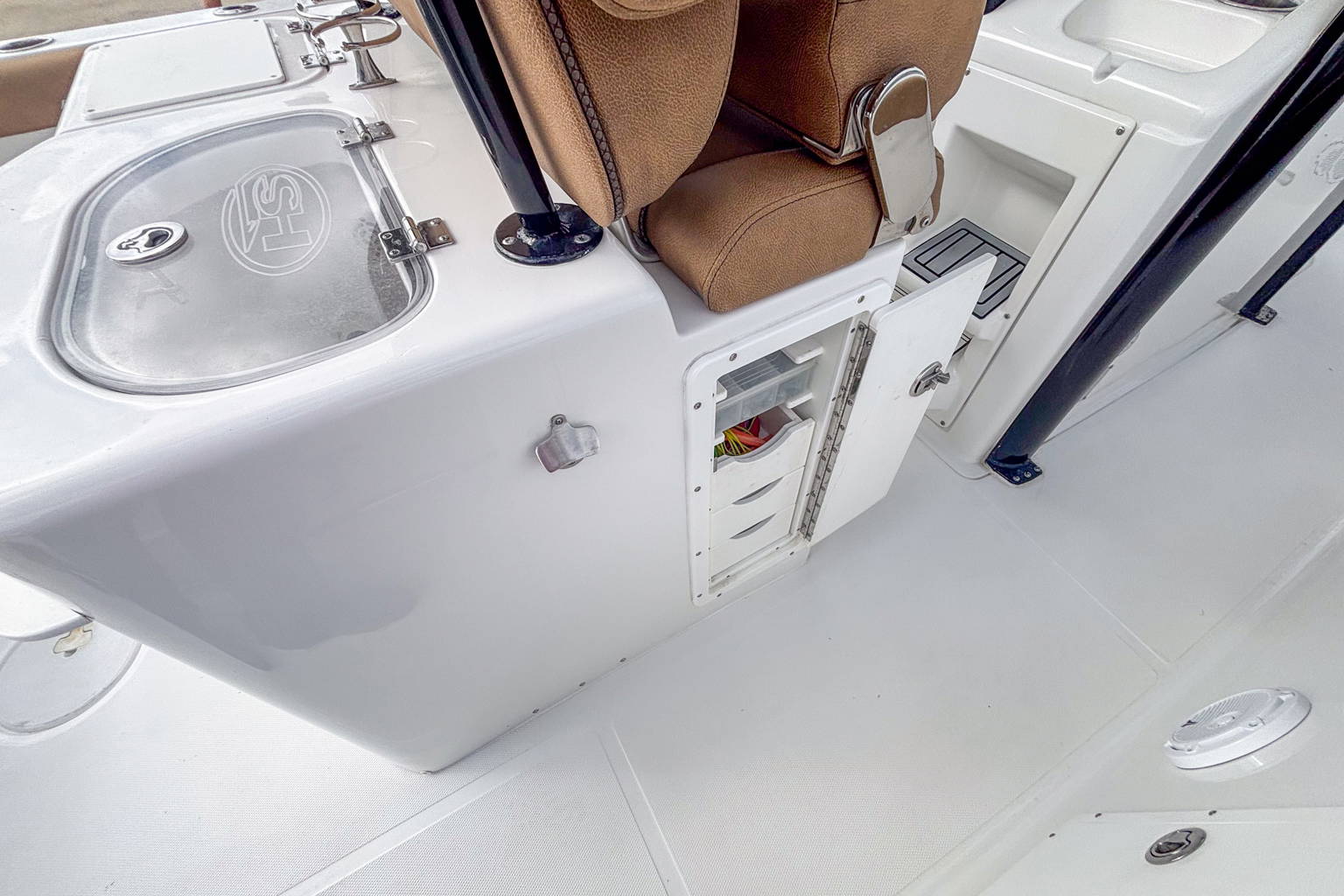 Used 2022 Sea Hunt 305 CC #0061 image 8