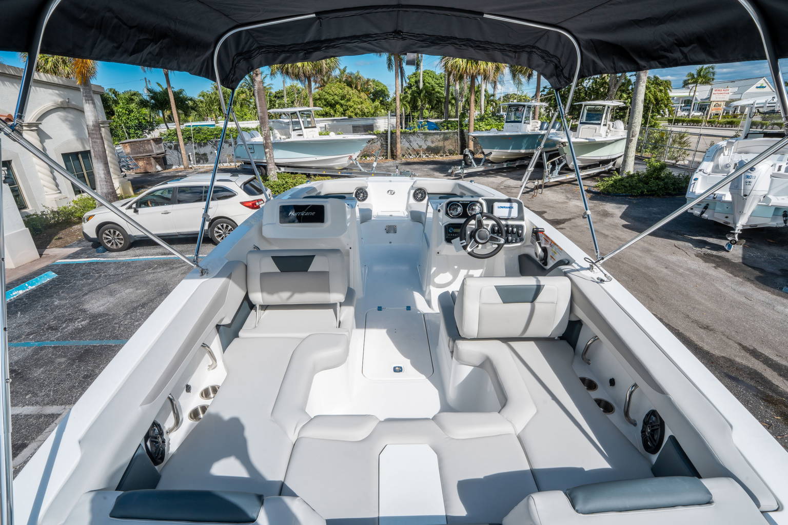 New 2026 Hurricane SunDeck 2050 OB #1049 image 9
