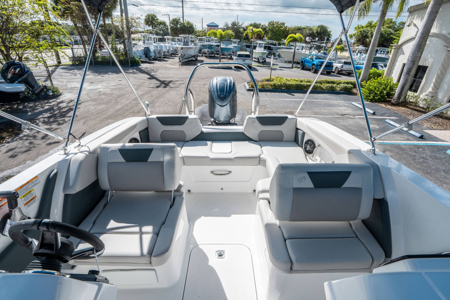 New 2026 Hurricane SunDeck 2050 OB #1049 image 10