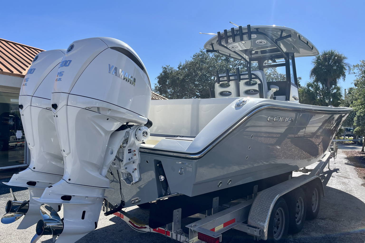 New 2026 Cobia 285 CC Open #K008 image 7