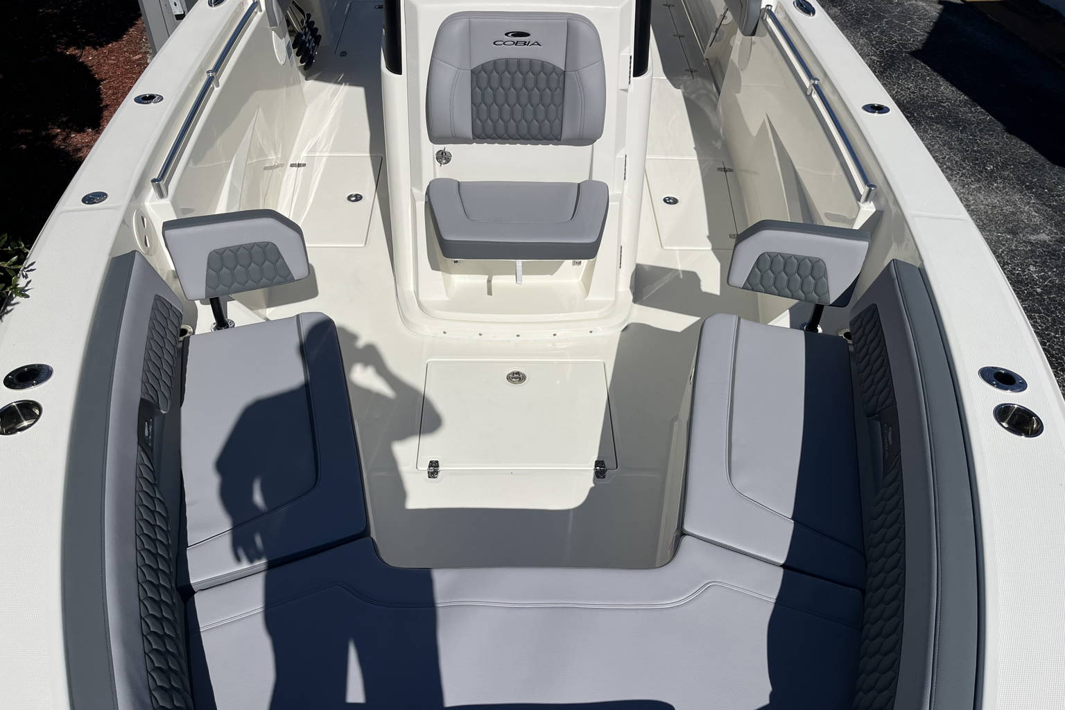 New 2026 Cobia 285 CC Open #K008 image 24