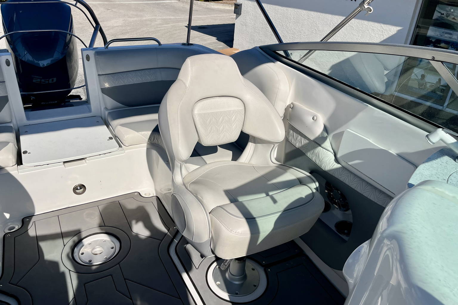 Used 2021 Hurricane Sun Deck 2486 #7641 image 18