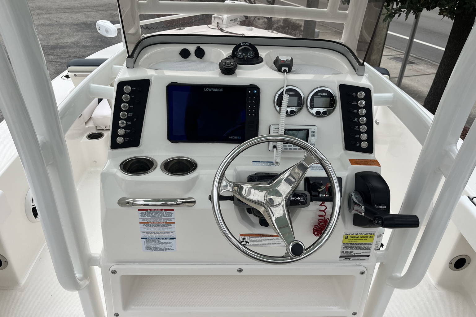 Used 2020 Robalo 226 Cayman #0195 image 12