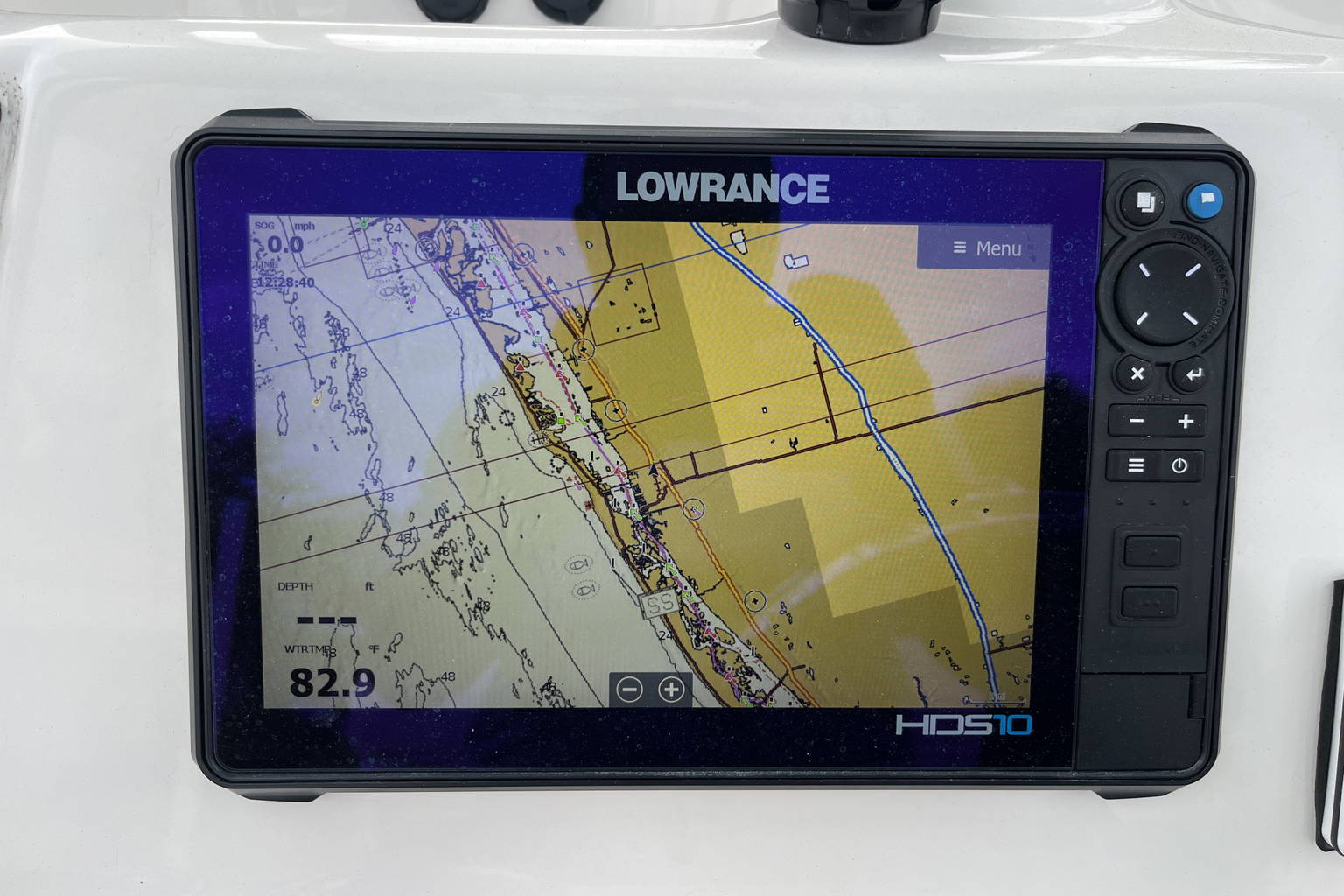 Used 2020 Robalo 226 Cayman #0195 image 16