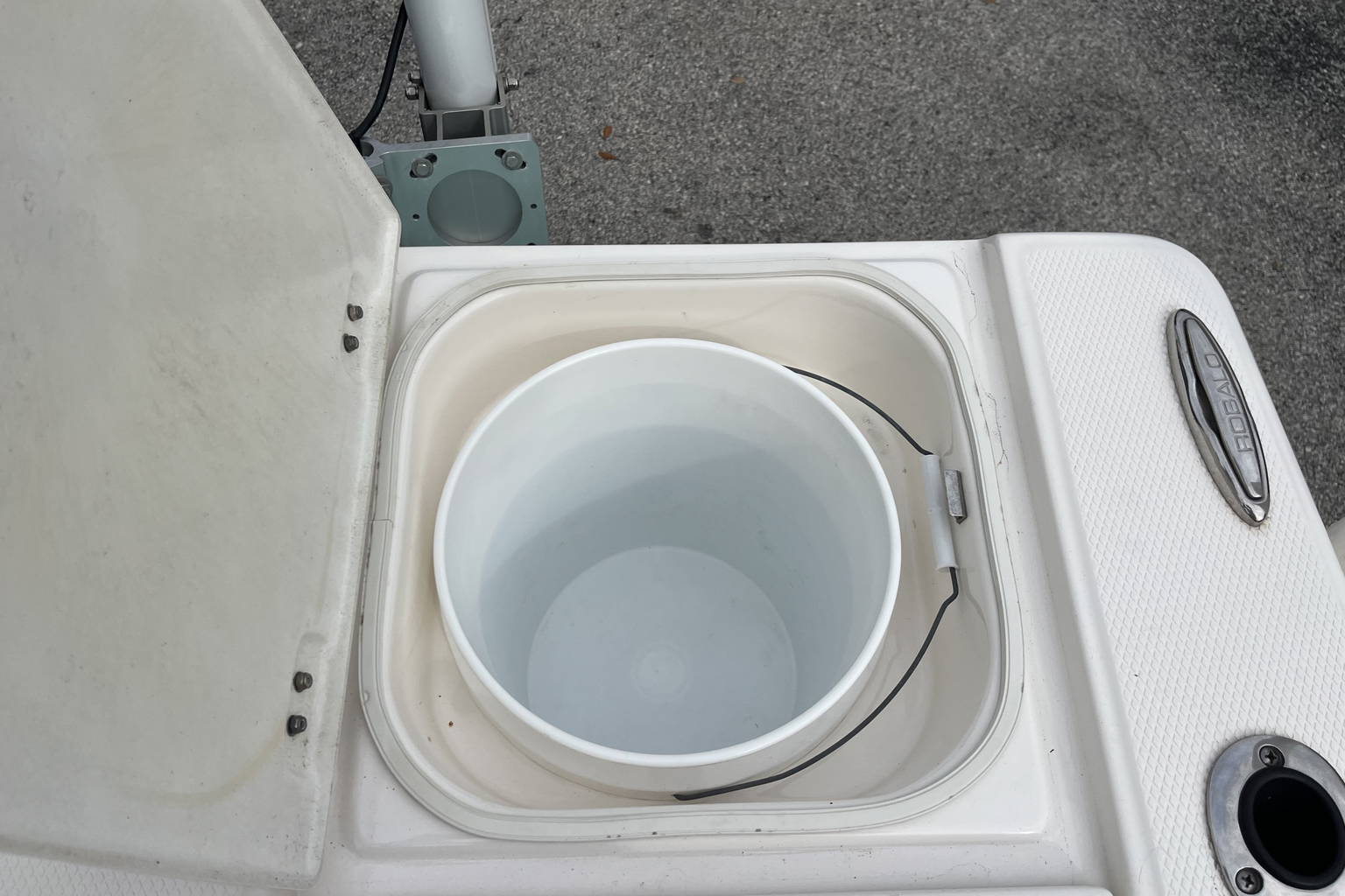 Used 2020 Robalo 226 Cayman #0195 image 31