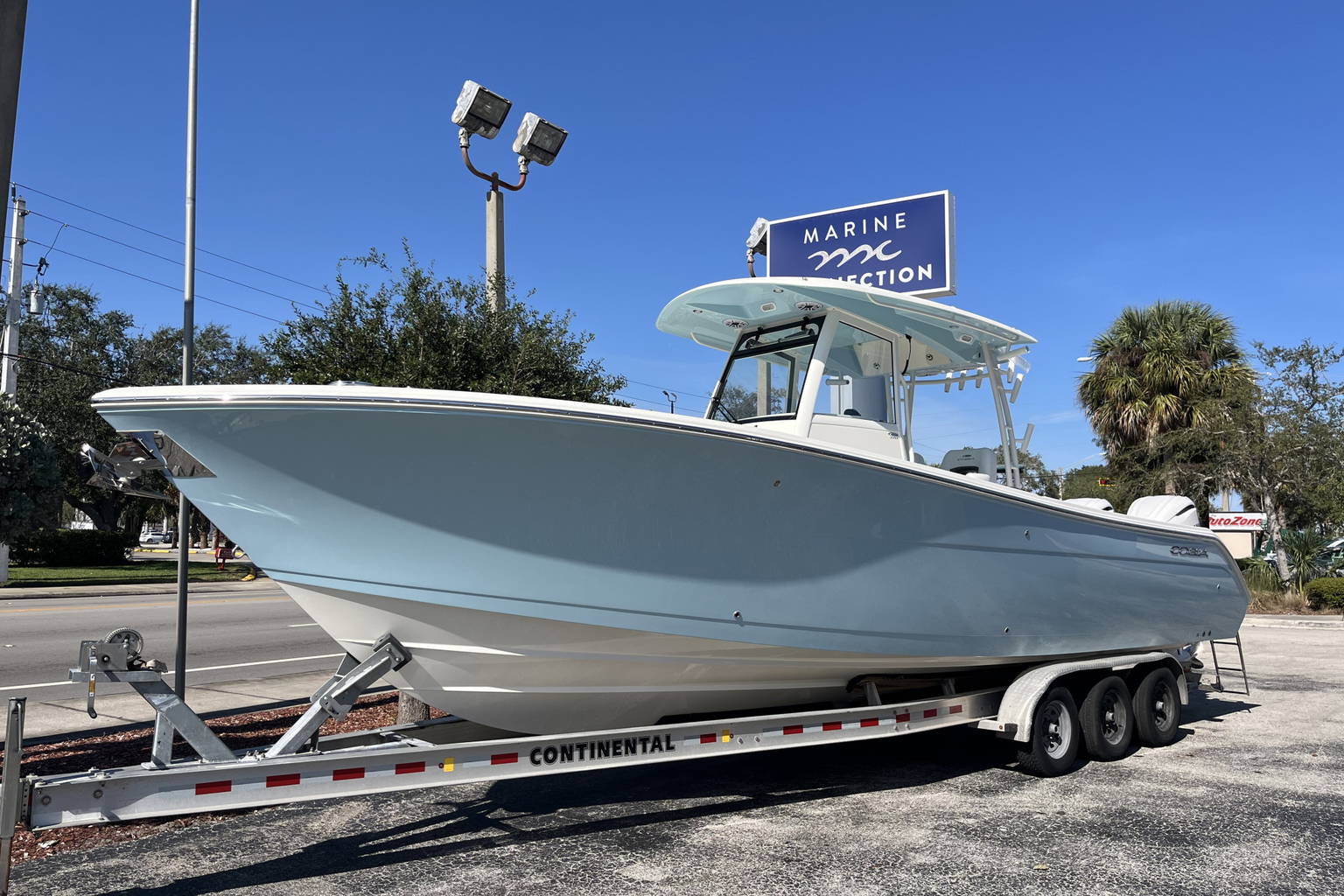 New 2026 Cobia 320 CC #A002 image 2