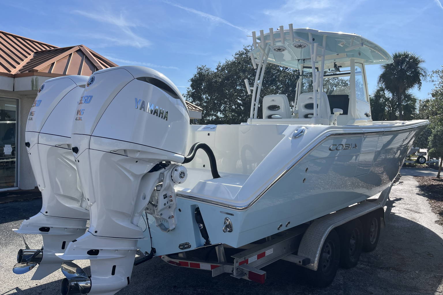 New 2026 Cobia 320 CC #A002 image 6