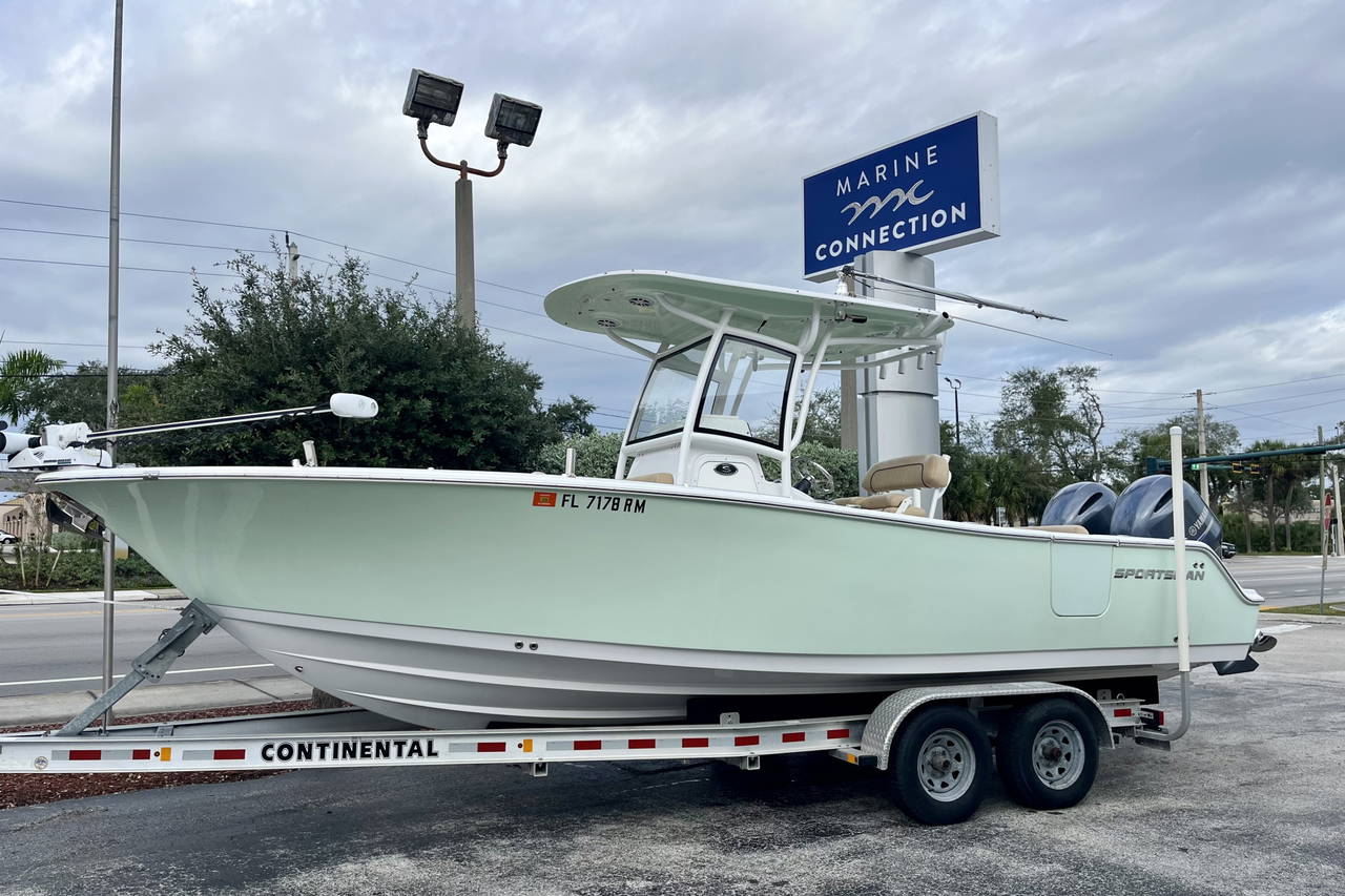 Main image of Sportsman 252 Open in Vero Beach, FL