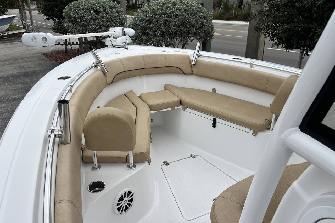 Alternative image of Sportsman 252 Open in Vero Beach, FL