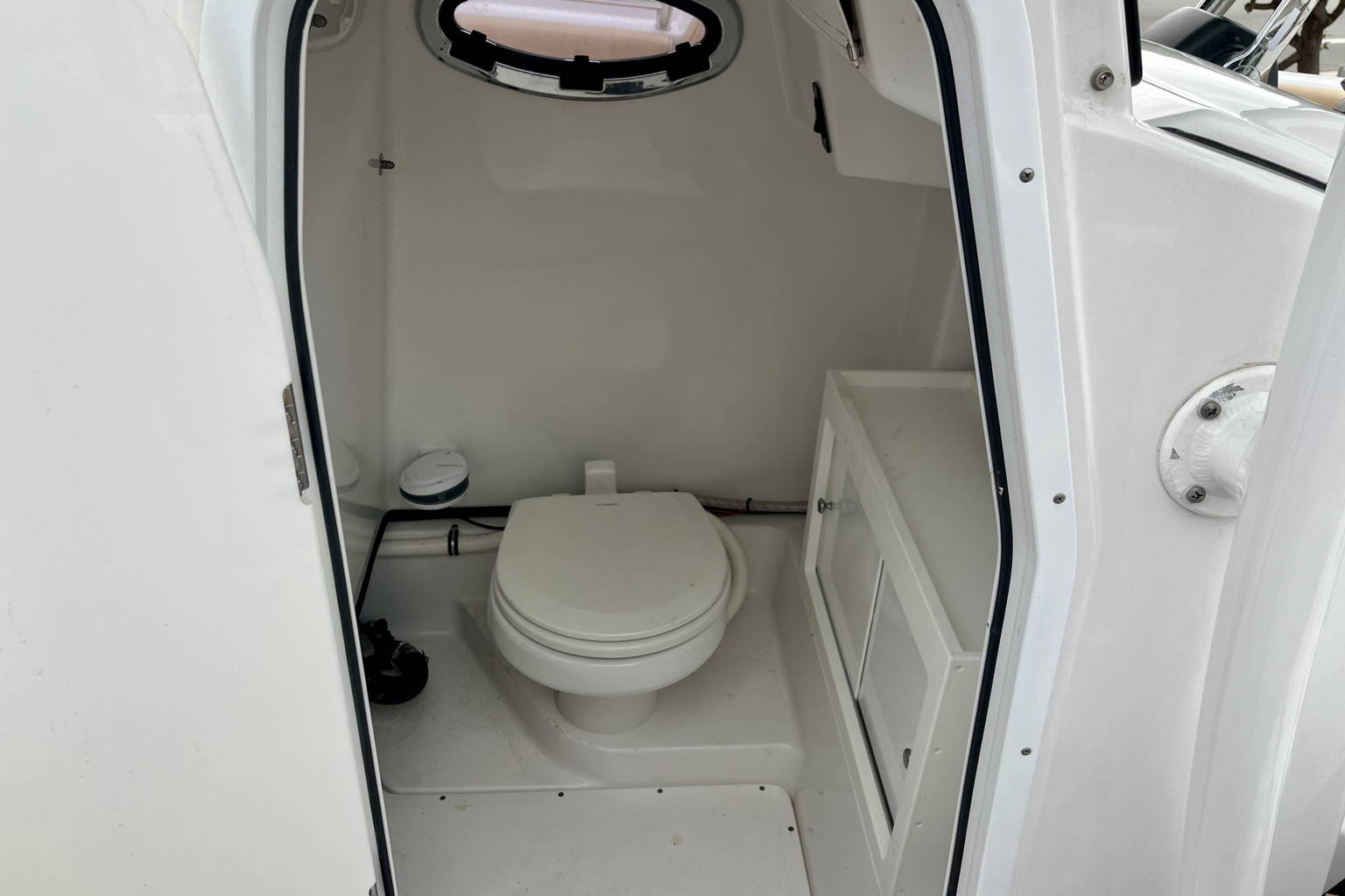 Used 2018 Sportsman 252 Open #F290 image 36