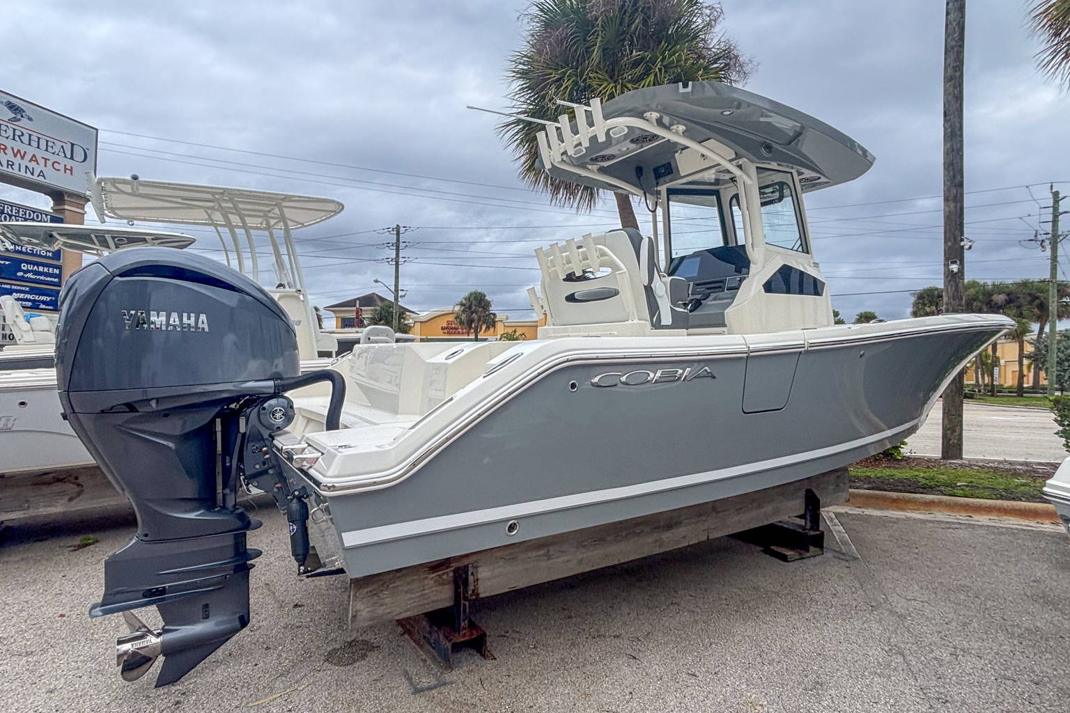 New 2026 Cobia 245 CC #M007 image 2