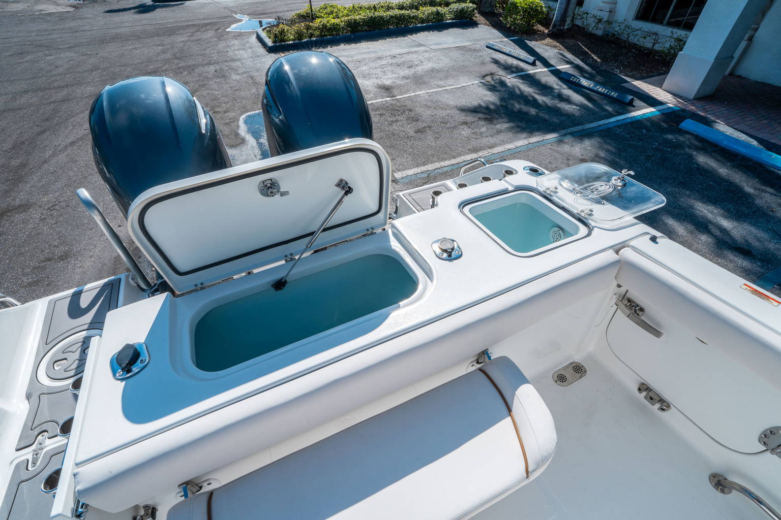 Used 2021 Sea Hunt Gamefish 25 #0421 image 11