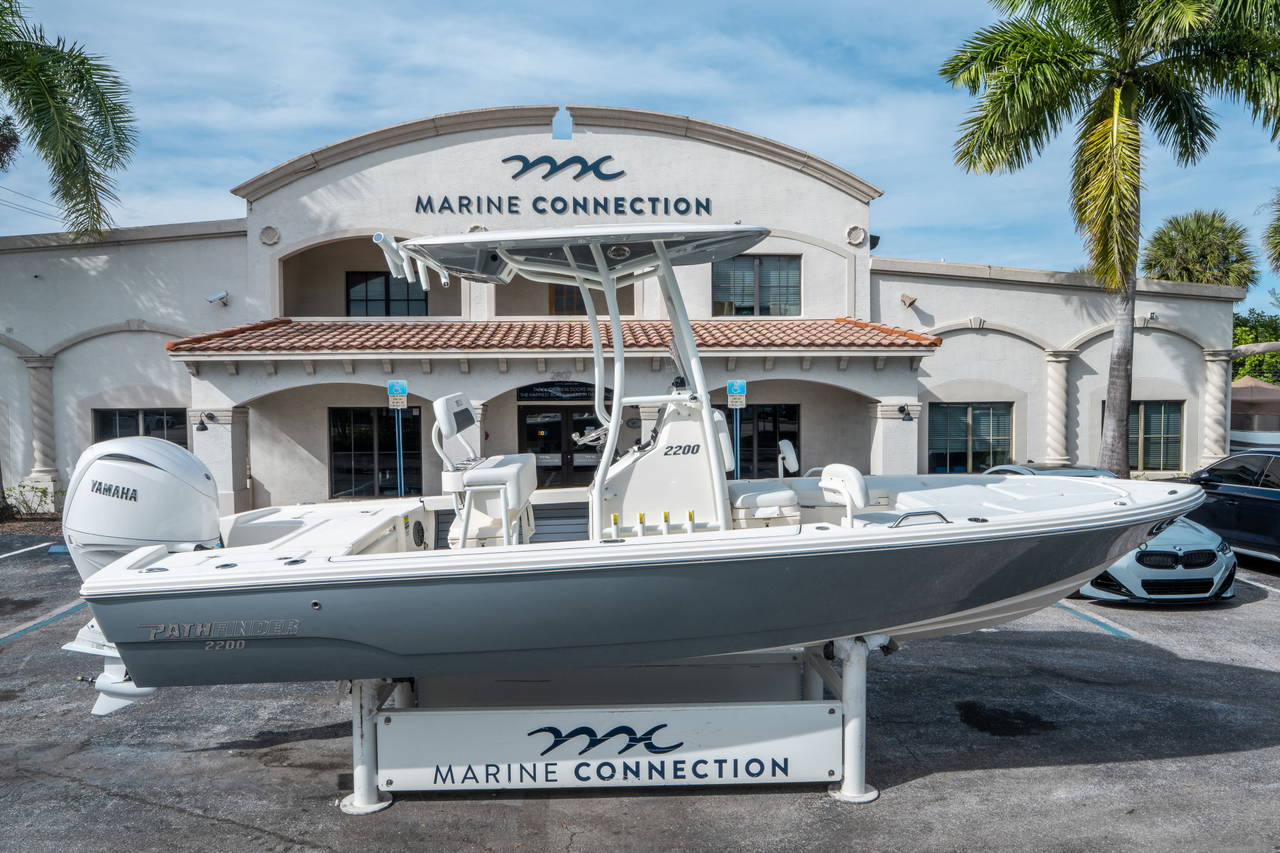 Main image of Pathfinder 2200 TRS in Vero Beach, FL
