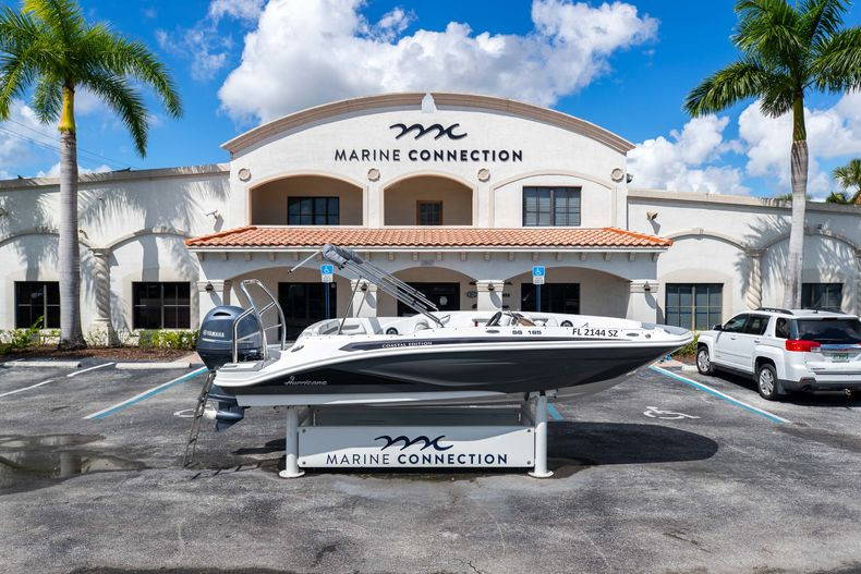 Used 2021 Hurricane SunDeck Sport SS 185 OB #9844 image 2
