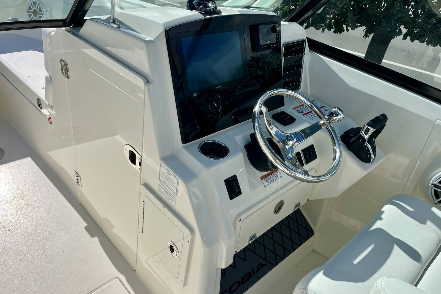 New 2026 Cobia 280 DC #D010 image 16