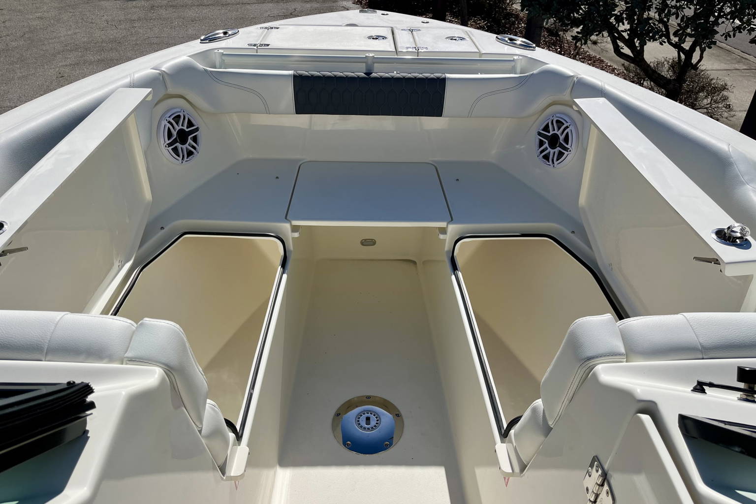 New 2026 Cobia 280 DC #D010 image 22