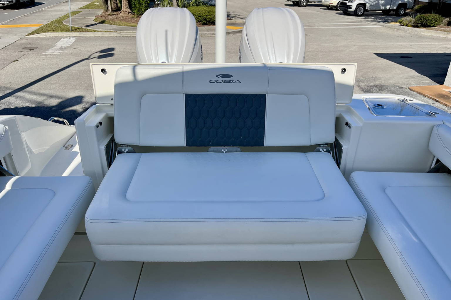 New 2026 Cobia 280 DC #D010 image 31