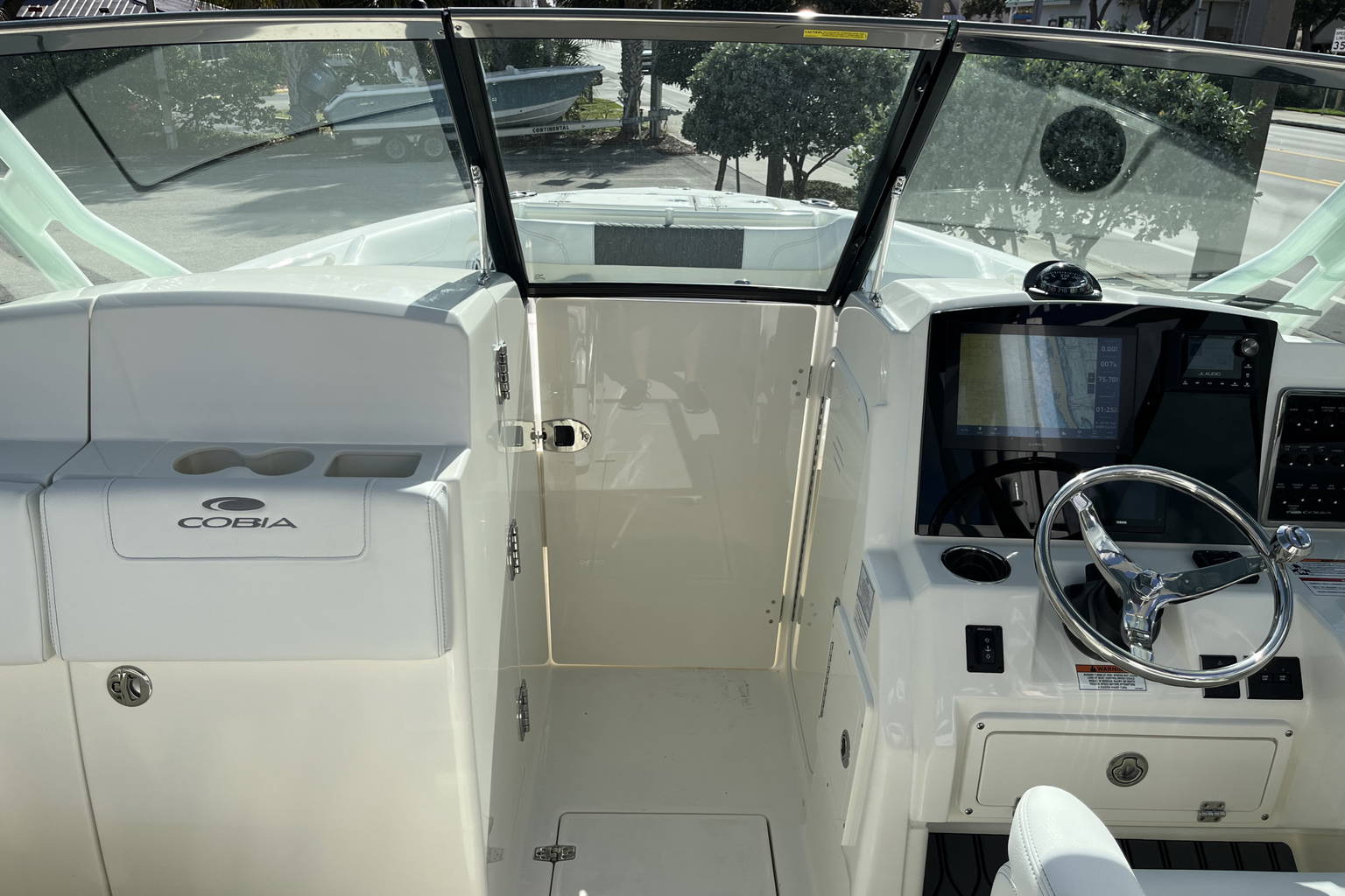 New 2026 Cobia 280 DC #D010 image 42