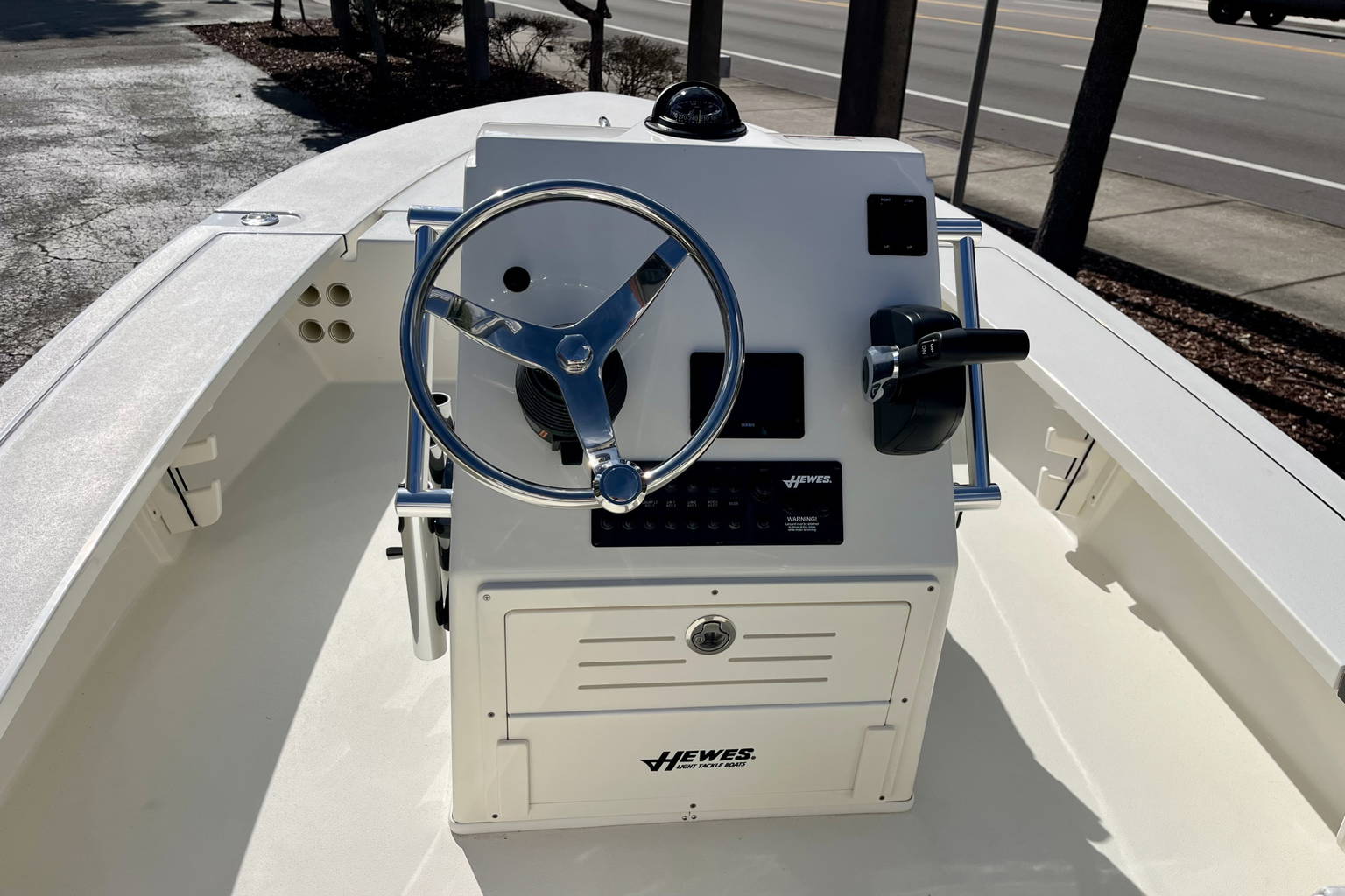 New 2026 Hewes Redfisher 16 #E006 image 9