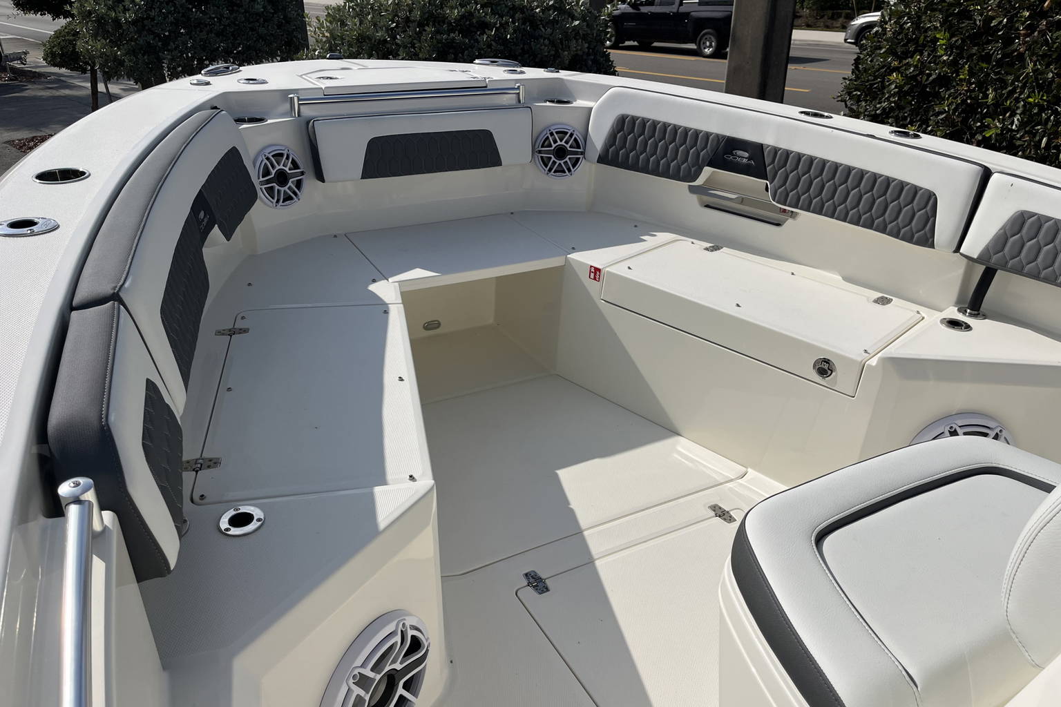 New 2026 Cobia 285 CC #J023 image 18