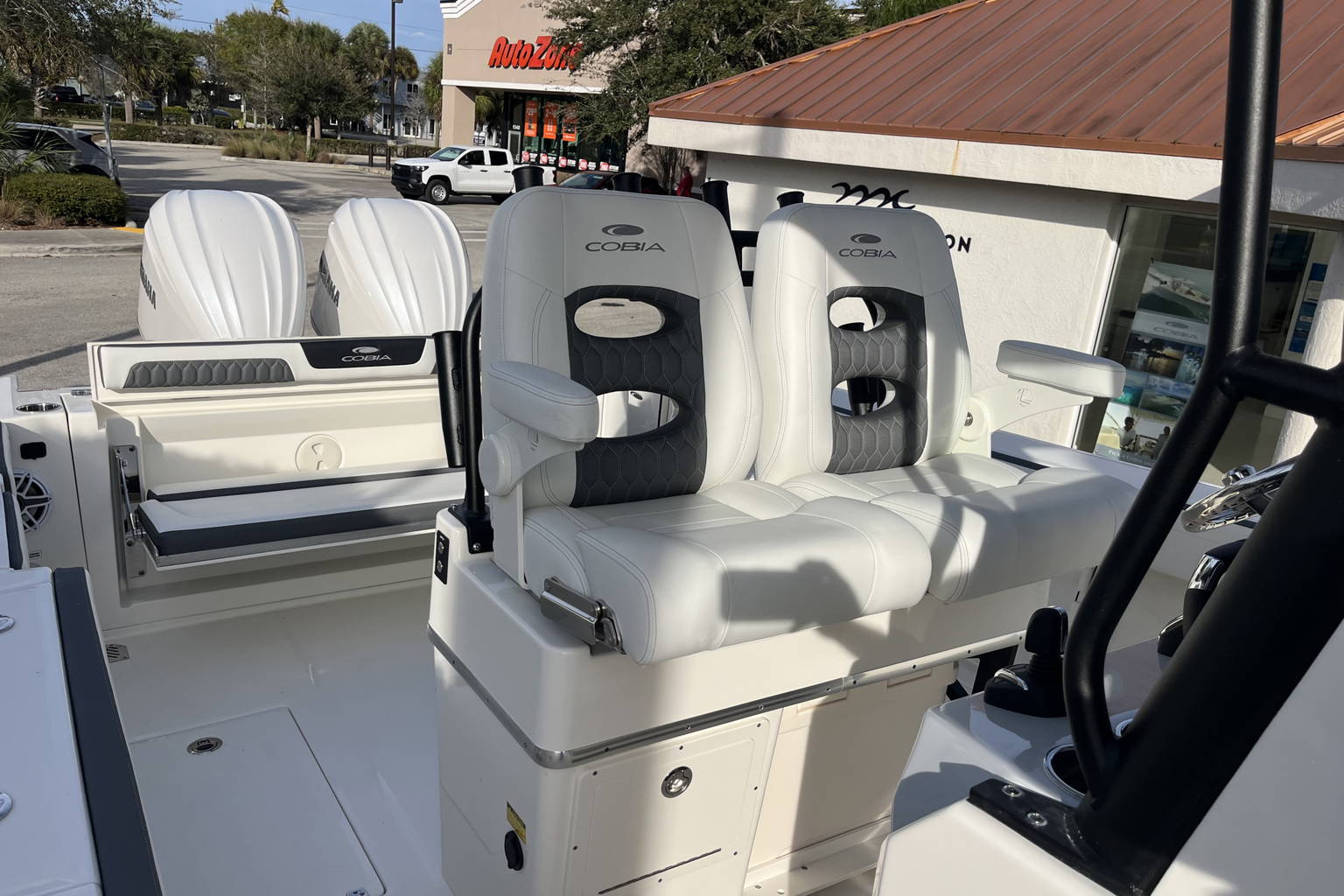 New 2026 Cobia 285 CC #J023 image 34