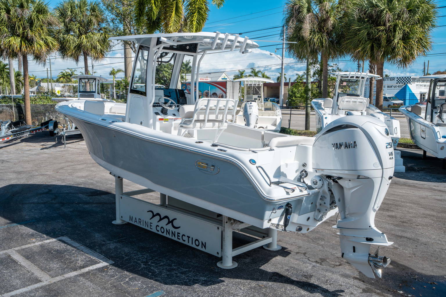 New 2026 Sea Hunt Ultra 235 SE #0125 image 4