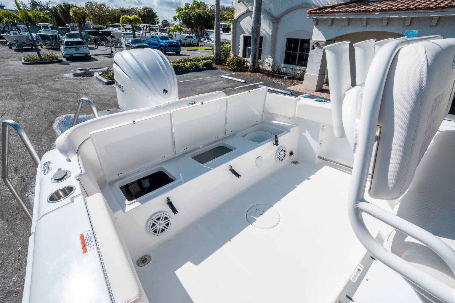 New 2026 Sea Hunt Ultra 235 SE #0125 image 12