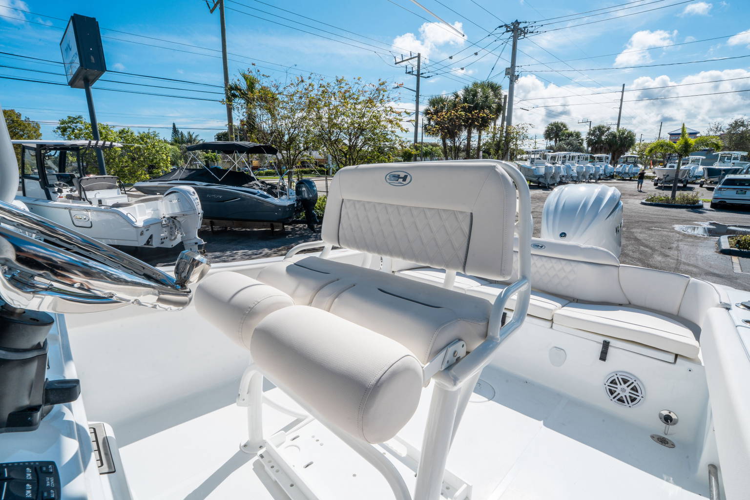 New 2026 Sea Hunt Ultra 235 SE #0125 image 16