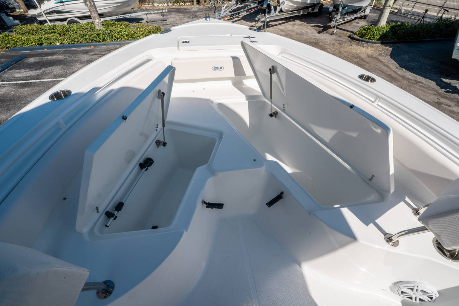 New 2026 Sea Hunt Ultra 235 SE #0125 image 20