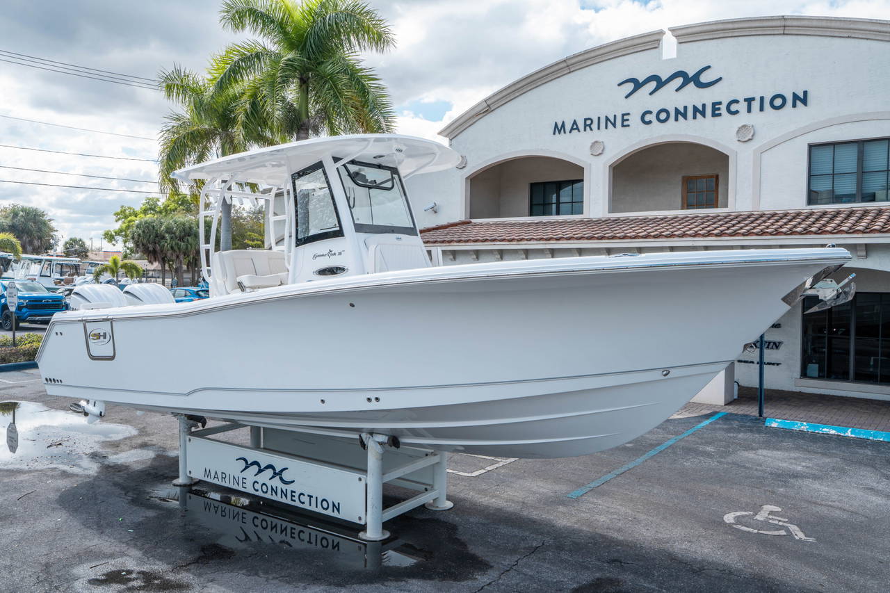 Alternative image of Sea Hunt Gamefish 28 CB in West Palm Beach, FL