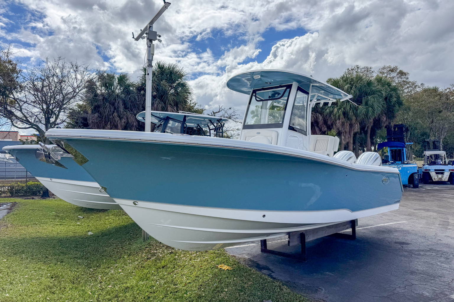 Alternative image of Sea Hunt Gamefish 25 in West Palm Beach, FL