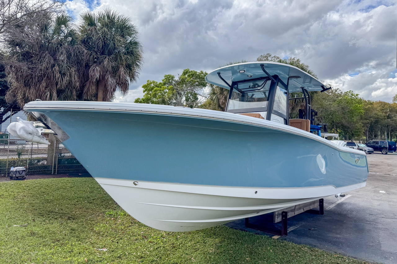 Alternative image of Sea Hunt Gamefish 28 FS in West Palm Beach, FL